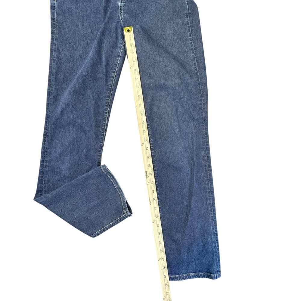Women's Talbots Relaxed Jeans Size 8 Blue Denim - Picture 11 of 12